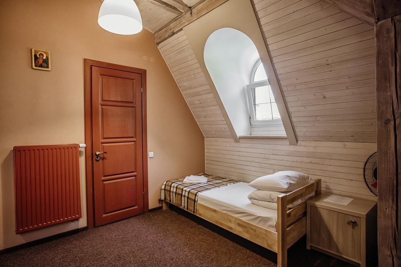 לבוב Guest House "Arkhistratyg" מראה חיצוני תמונה