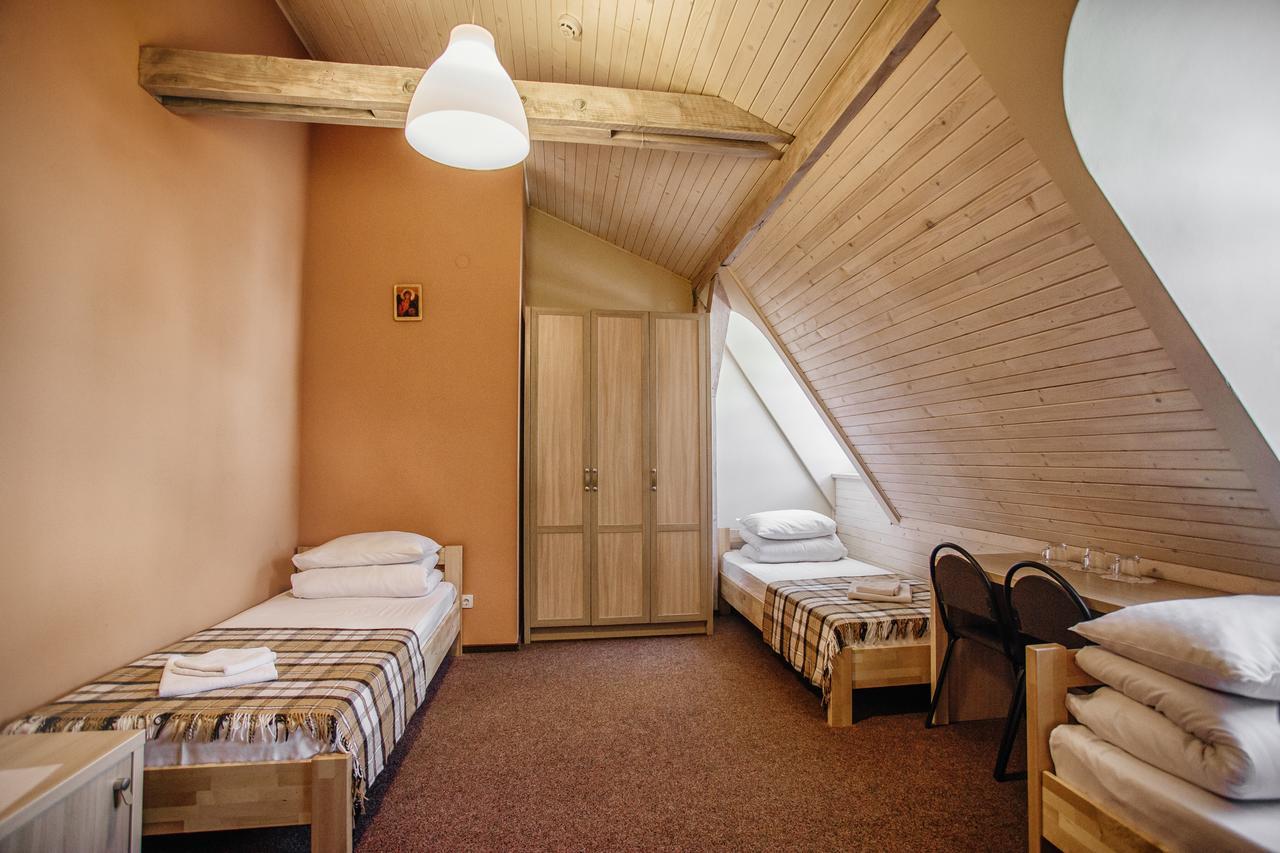 לבוב Guest House "Arkhistratyg" מראה חיצוני תמונה